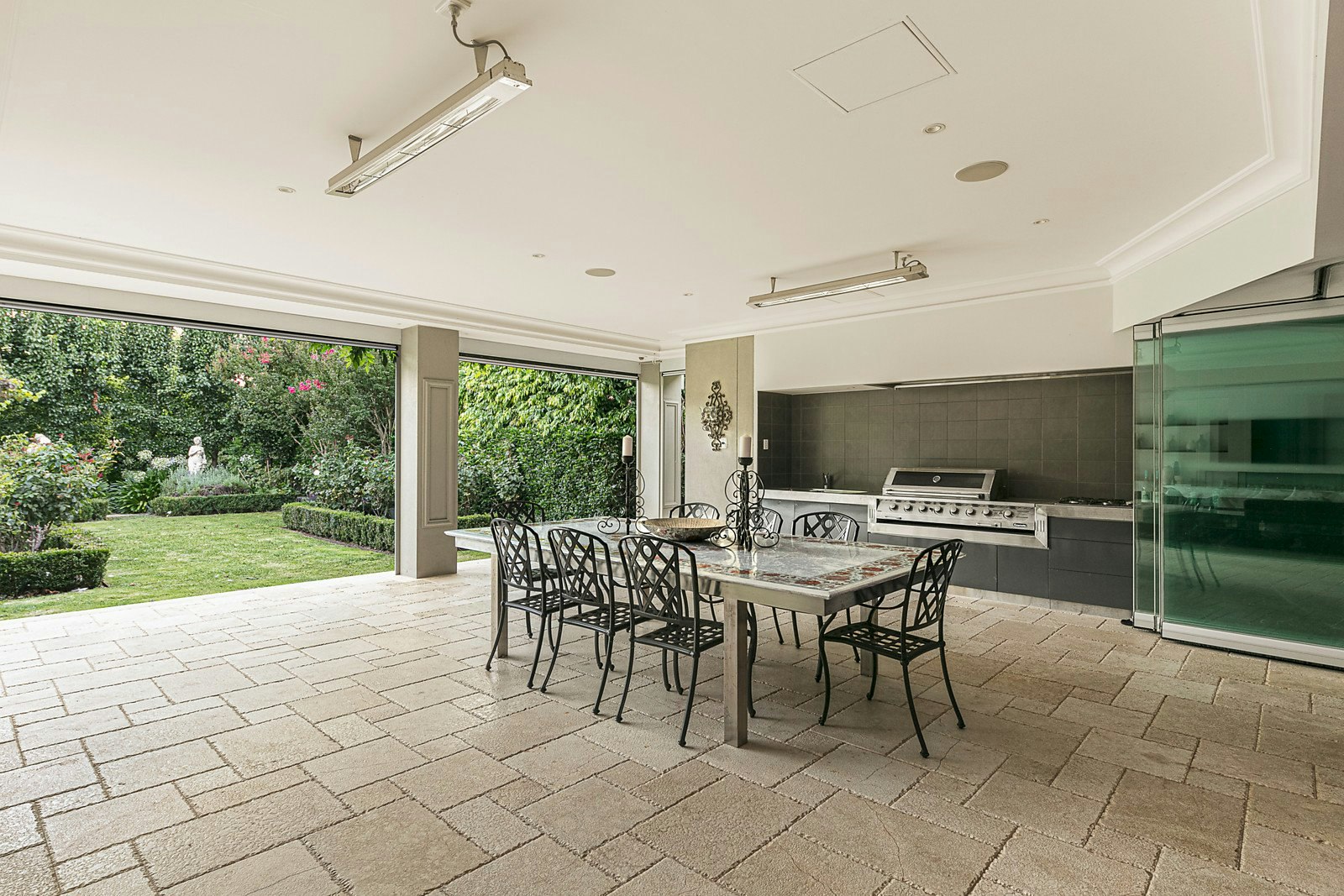 8 Alfred Street, Kew, VIC