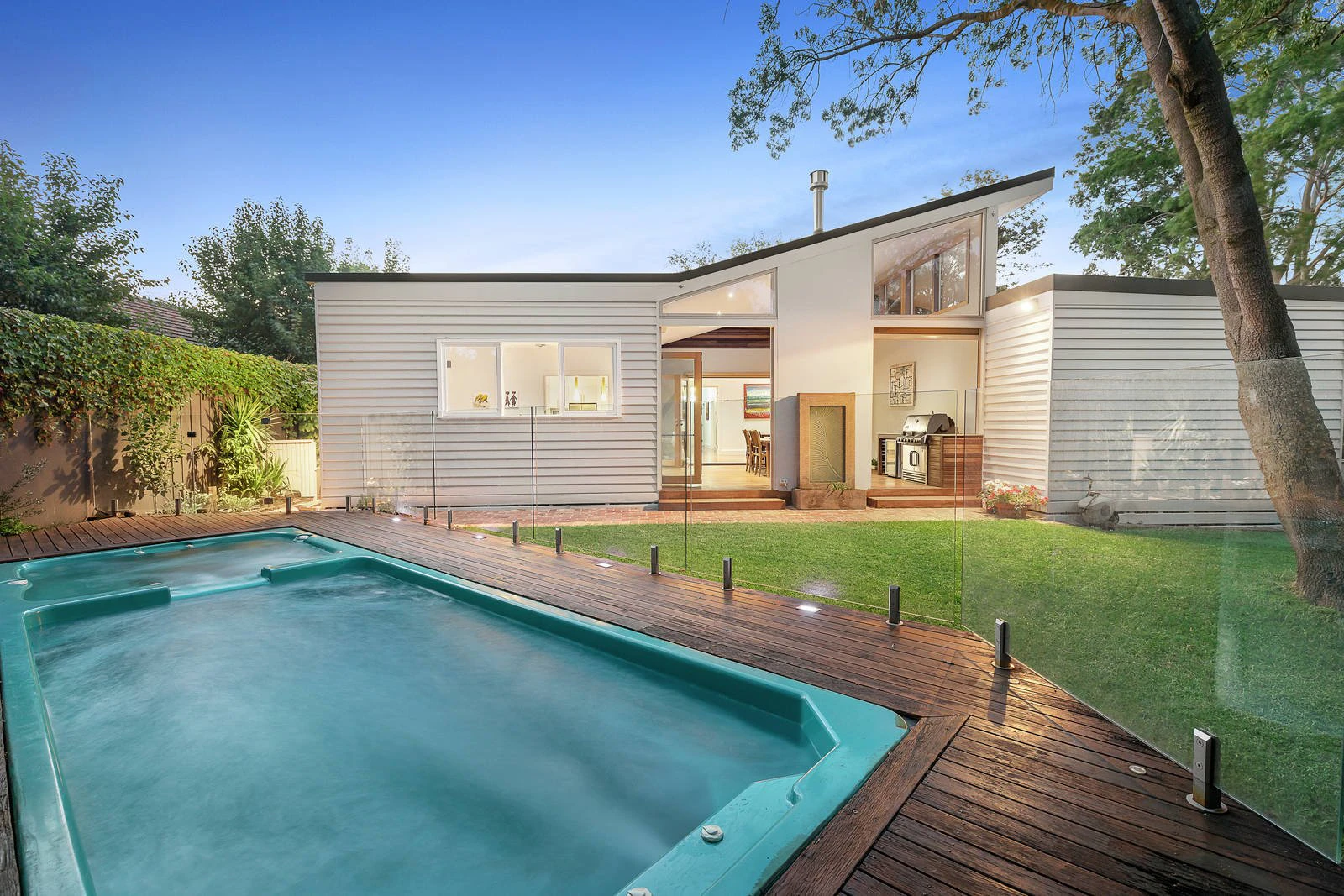 18 Barnett Street, Hampton, VIC