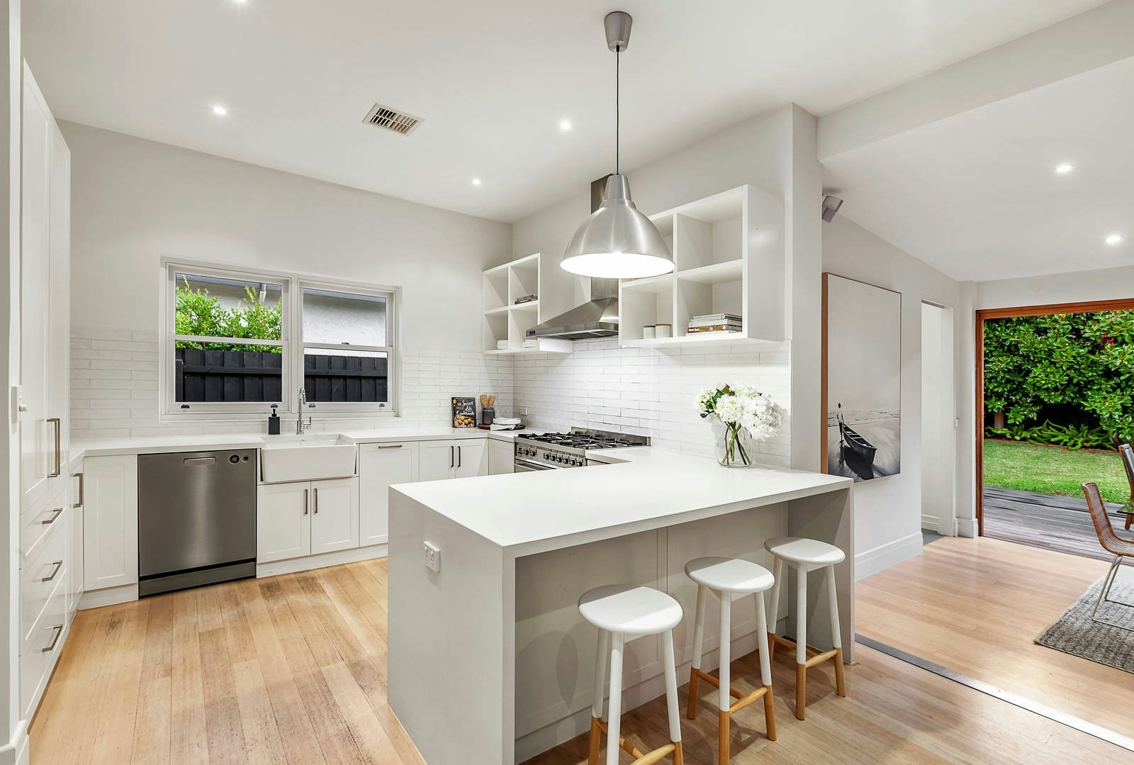 9 Mayrose Crescent, Brighton East, VIC