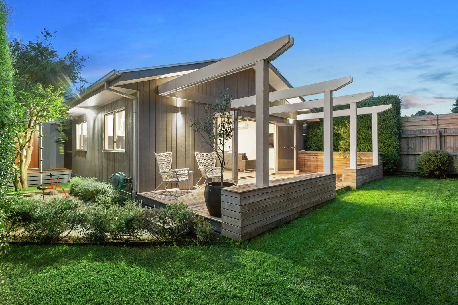 15 Moona Avenue, Mornington, VIC