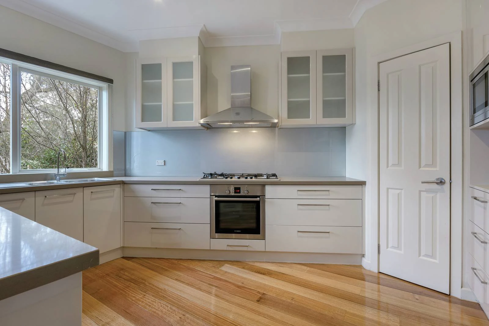 41 Spruzen Avenue, Kew East, VIC