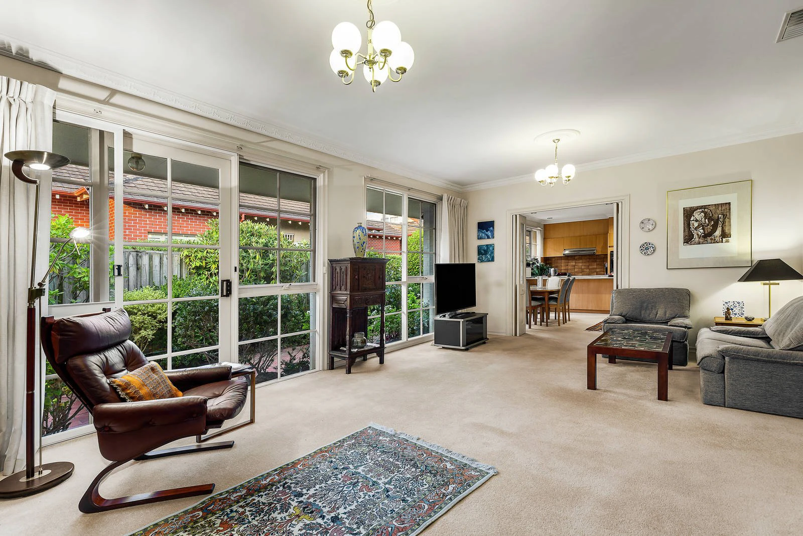2/12 Tollington Avenue, Malvern East, VIC