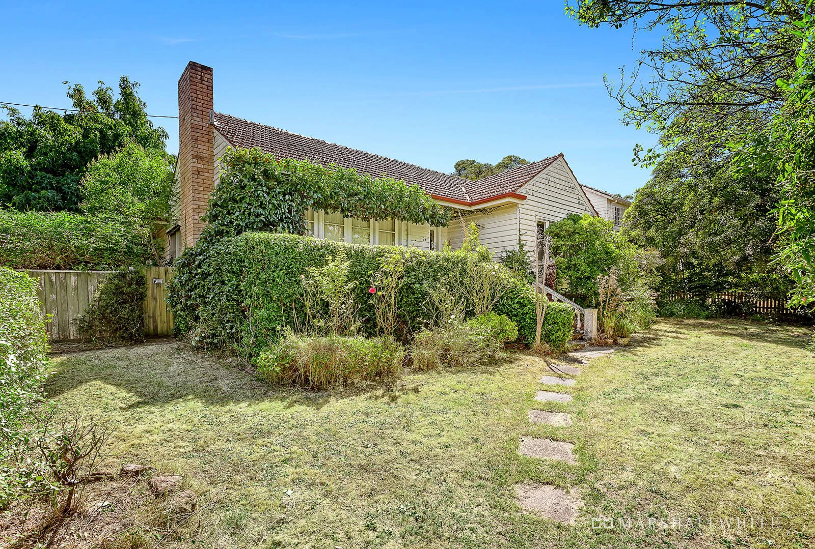 27 Boisdale Street, Surrey Hills, VIC