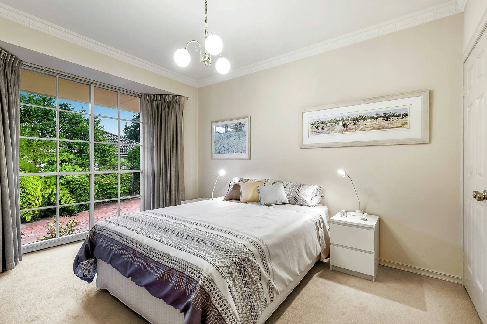 2/12 Tollington Avenue, Malvern East, VIC