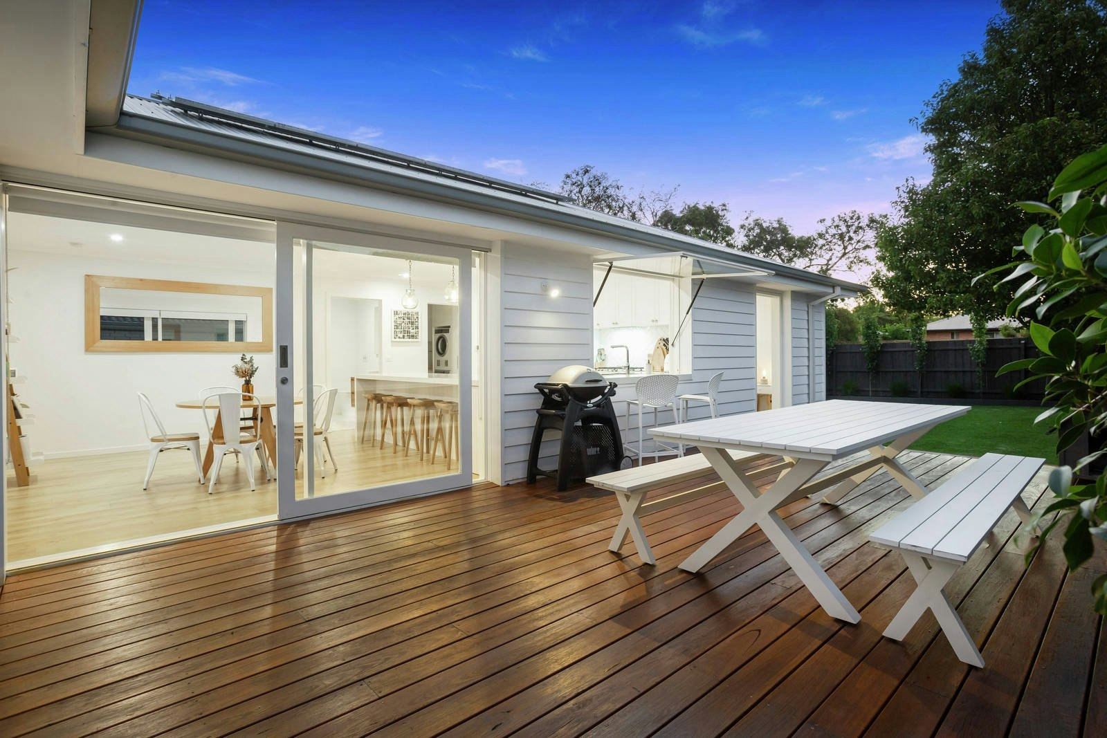 17 Cawarra Street, Mornington, VIC