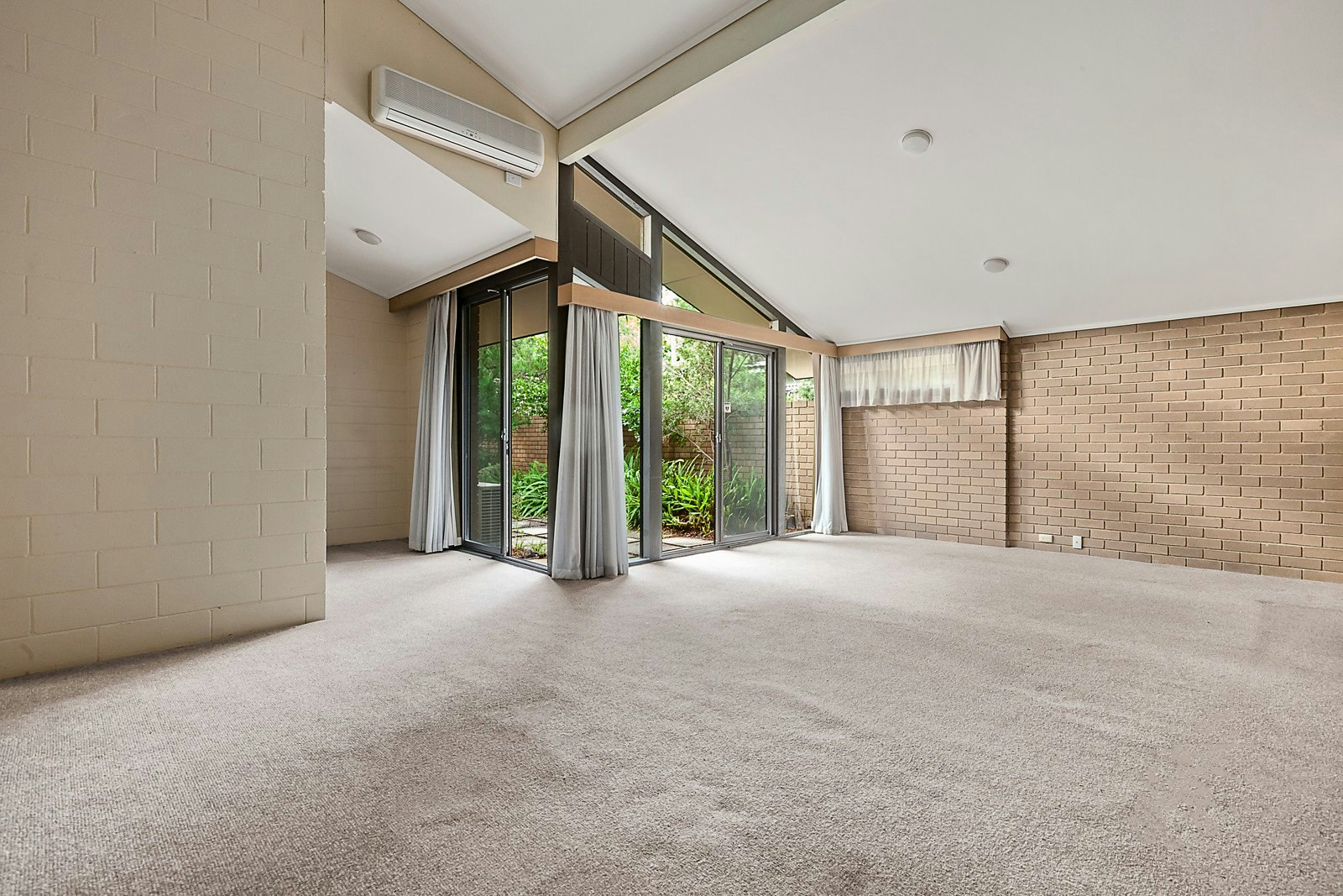 30 Mercer Road, Armadale, VIC