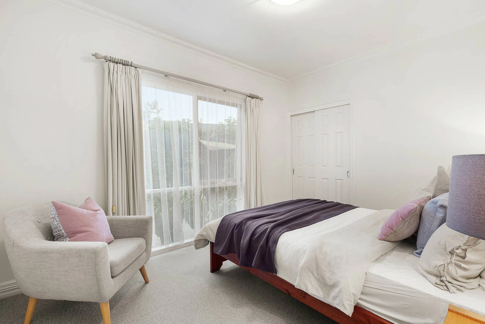 2/9 Gilbert Parade, Camberwell, VIC