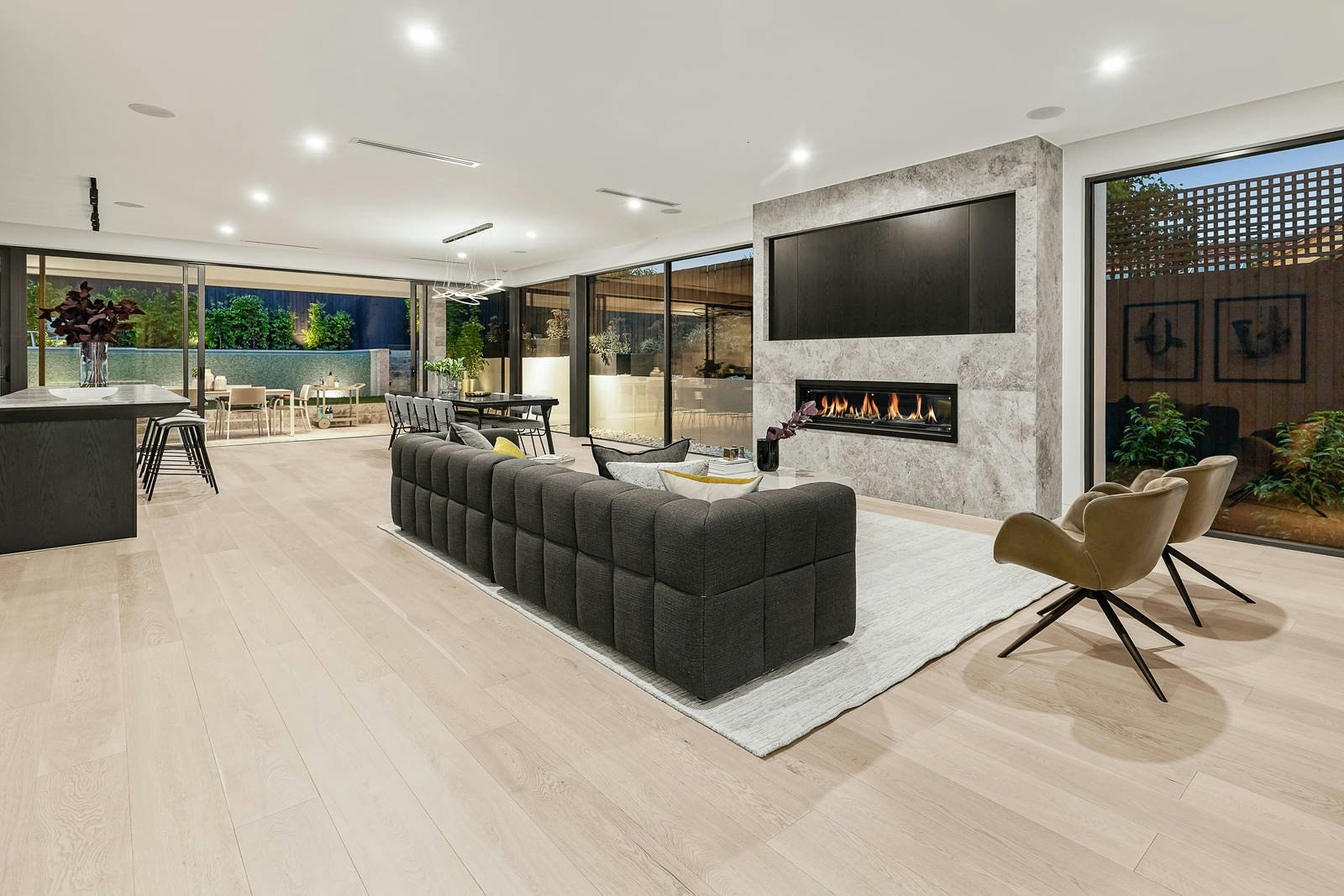 53a Peate Avenue, Glen Iris, VIC