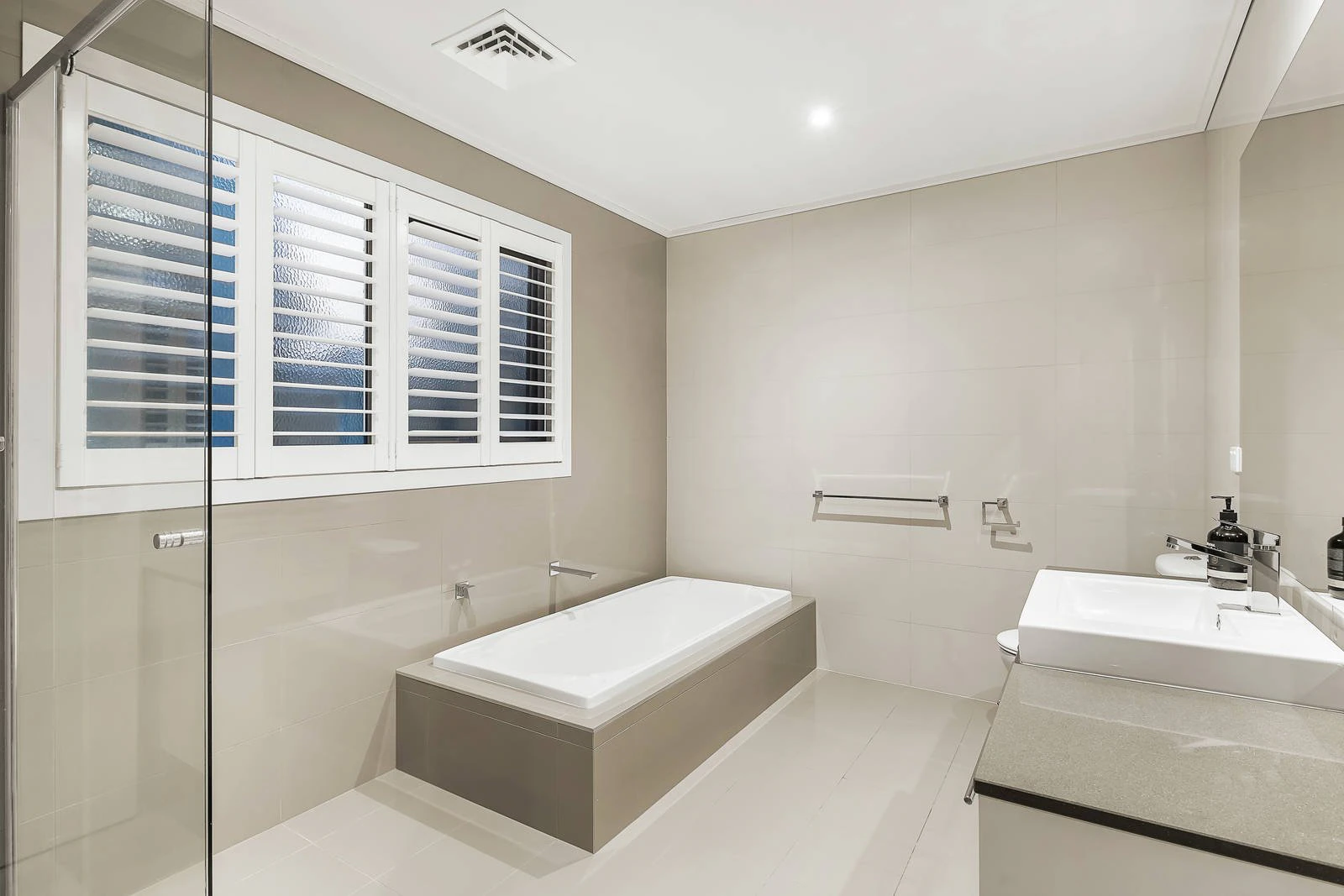 2/26 Morey Street, Camberwell, VIC