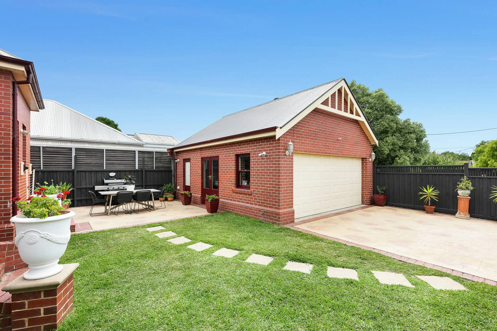 1201 Dandenong Road, Malvern East, VIC