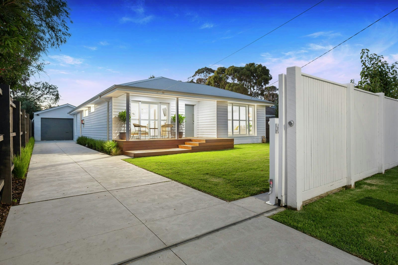 17 Cawarra Street, Mornington, VIC