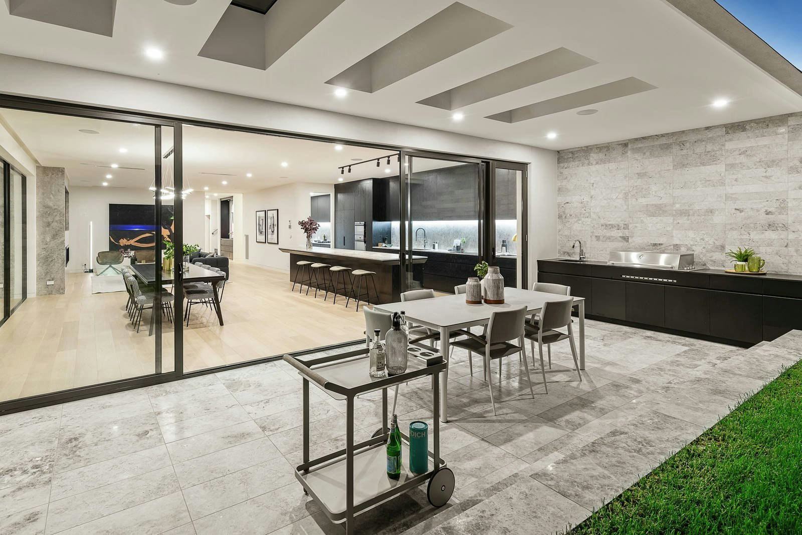 53a Peate Avenue, Glen Iris, VIC