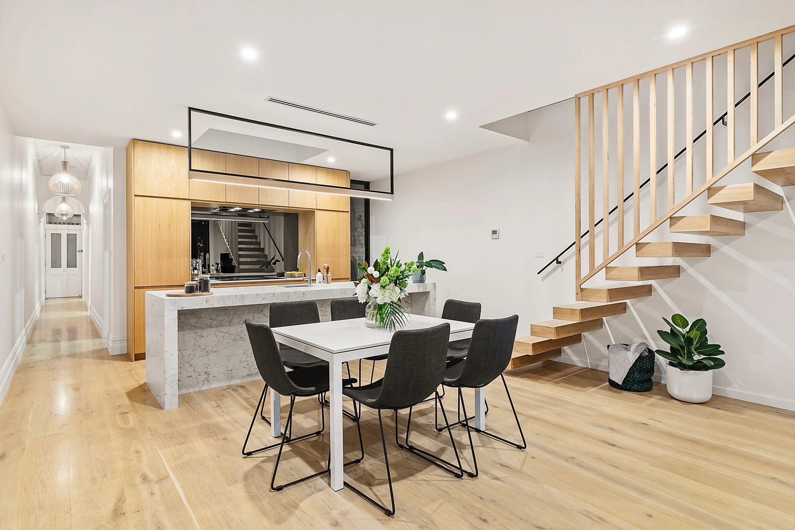 97 Esplanade West, Port Melbourne, VIC