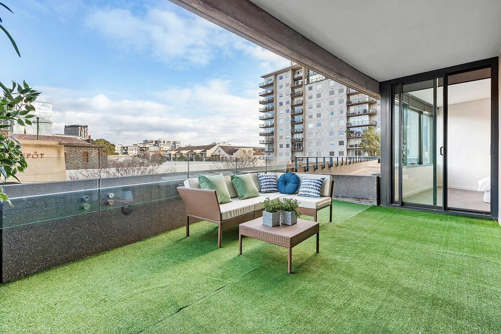 208/250 St Kilda Road, Southbank, VIC