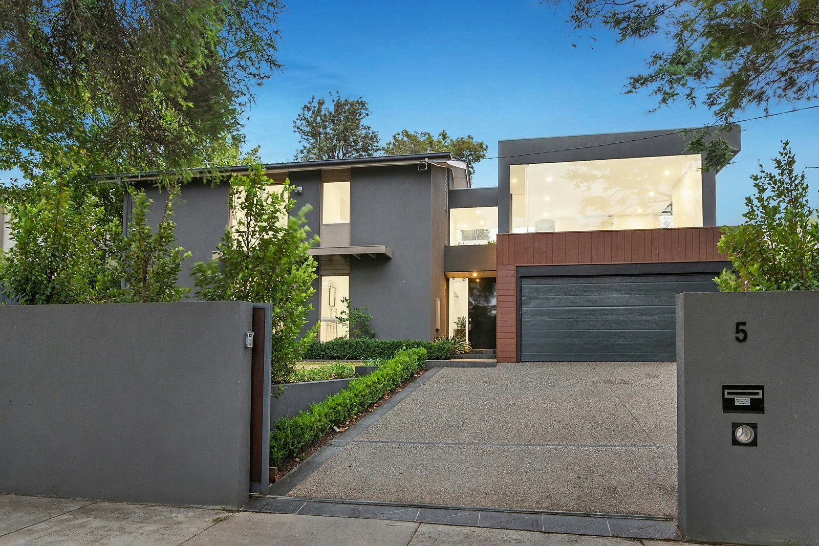 5 Fairfield Avenue, Camberwell, VIC