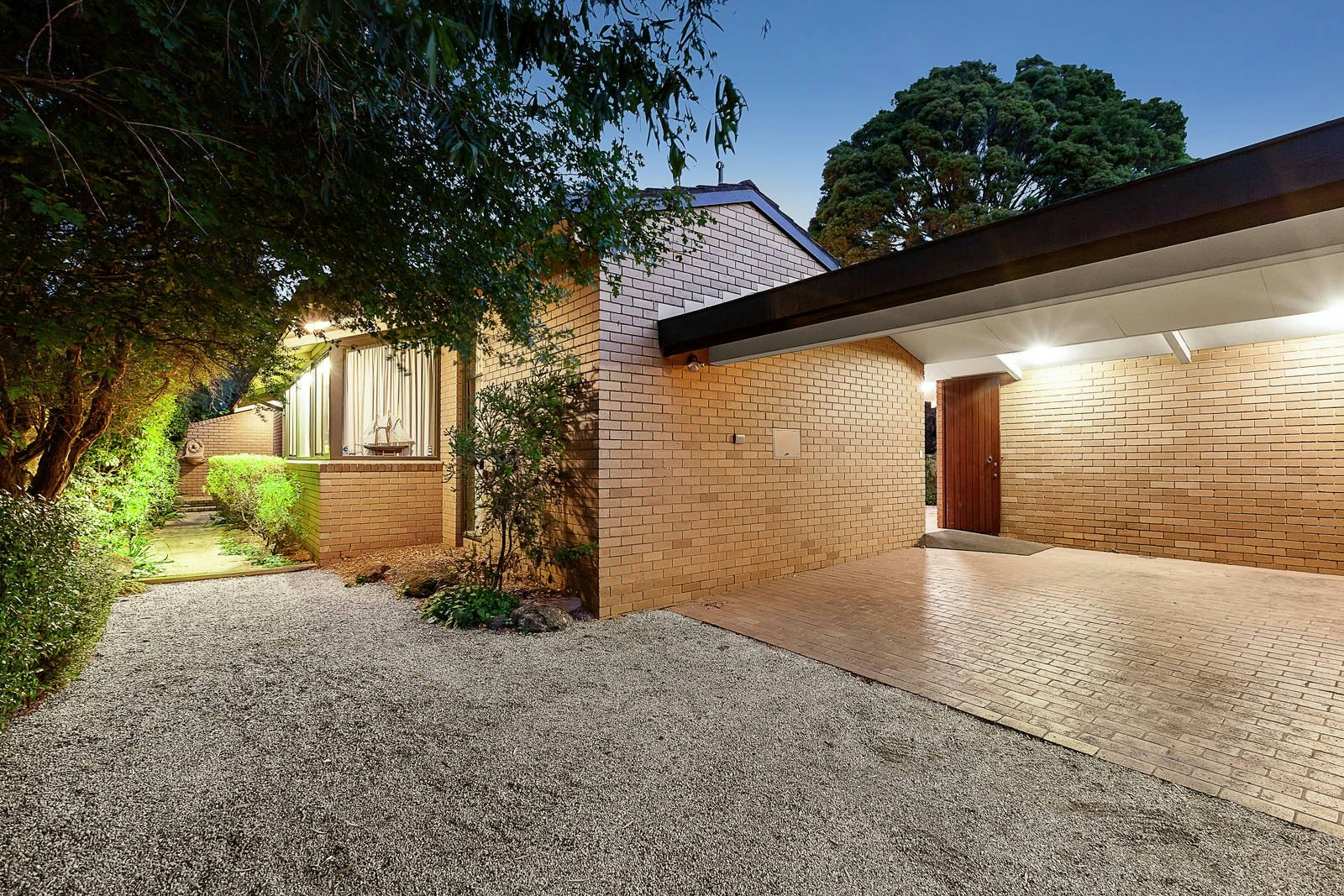 30 Mercer Road, Armadale, VIC