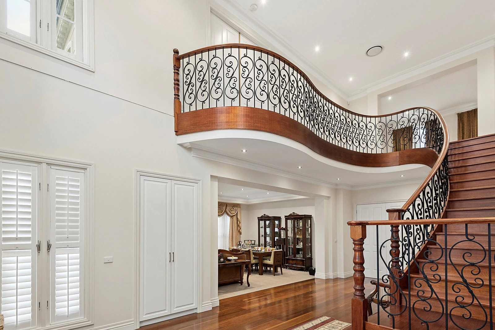 33 Union Road, Surrey Hills, VIC