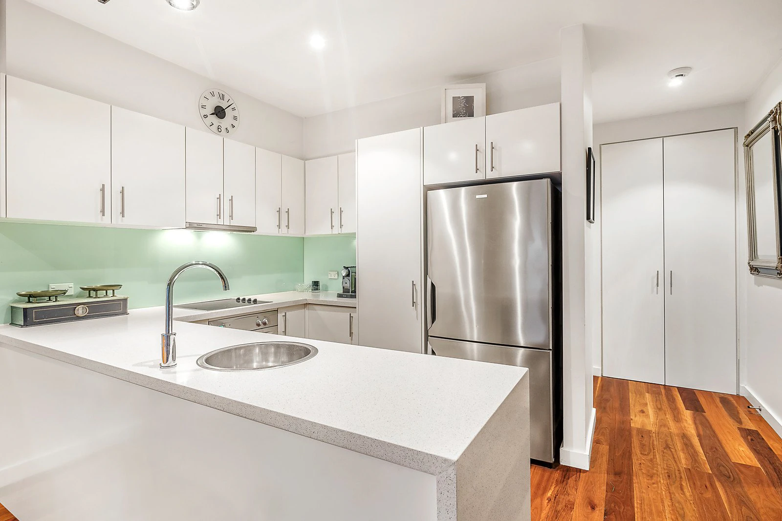 2/3 Glenroy Road, Hawthorn, VIC