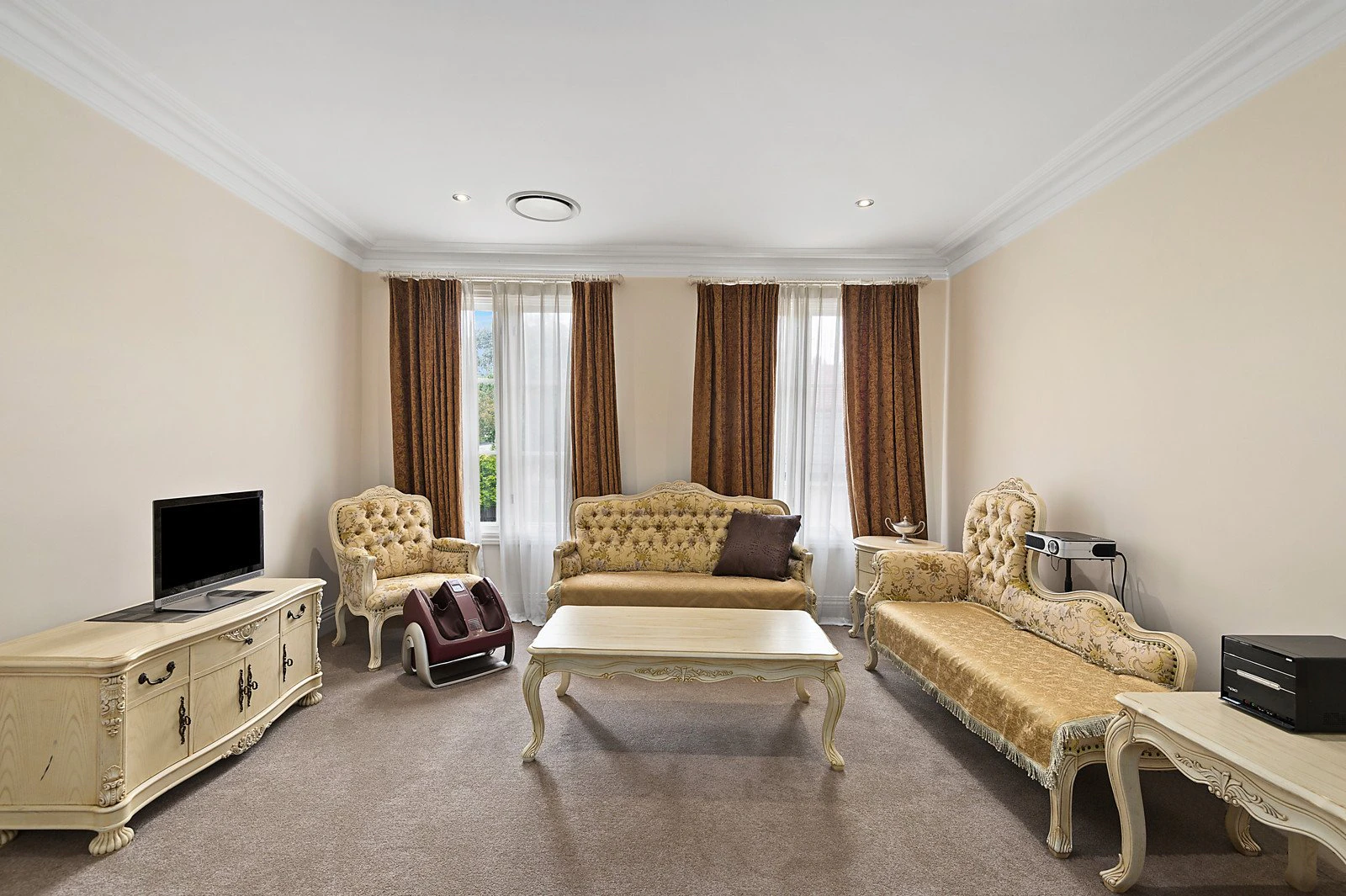 33 Union Road, Surrey Hills, VIC