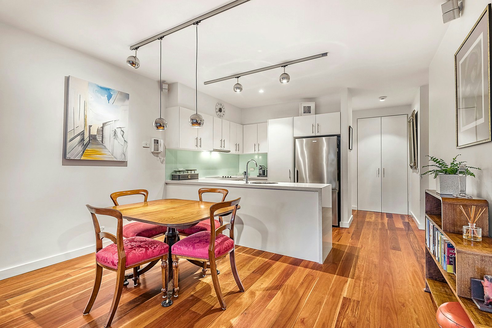 2/3 Glenroy Road, Hawthorn, VIC