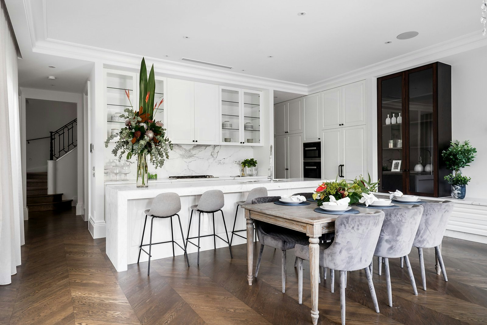 18 Dunraven Avenue, Toorak, VIC