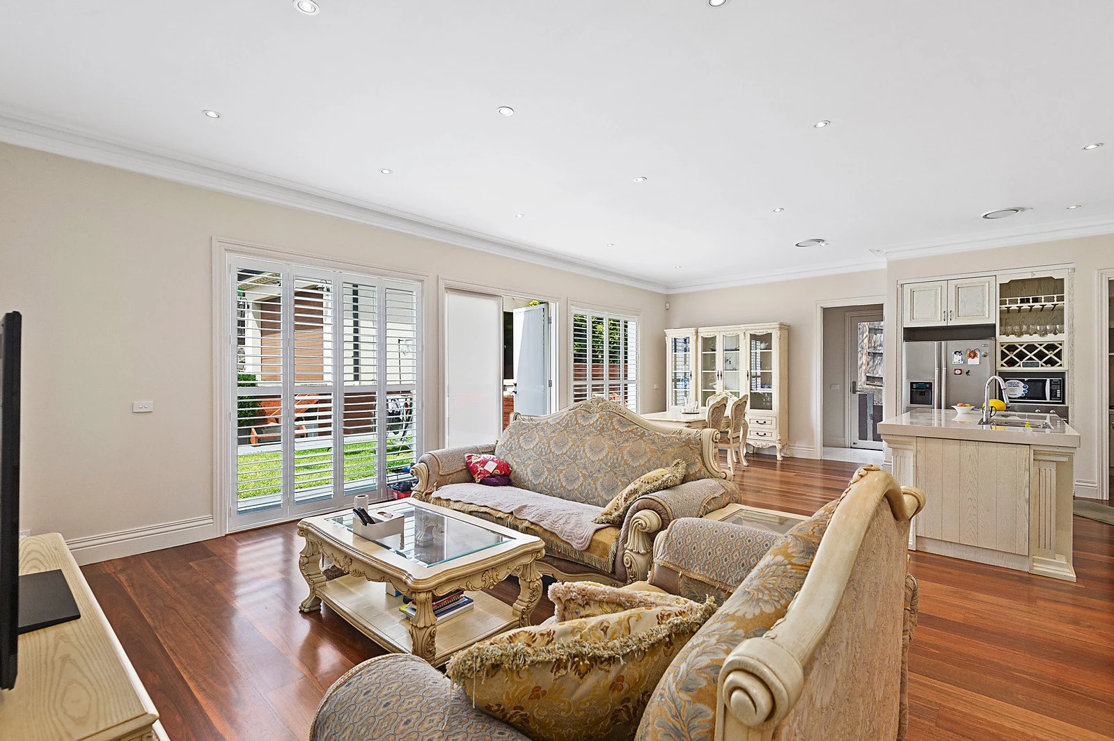 33 Union Road, Surrey Hills, VIC