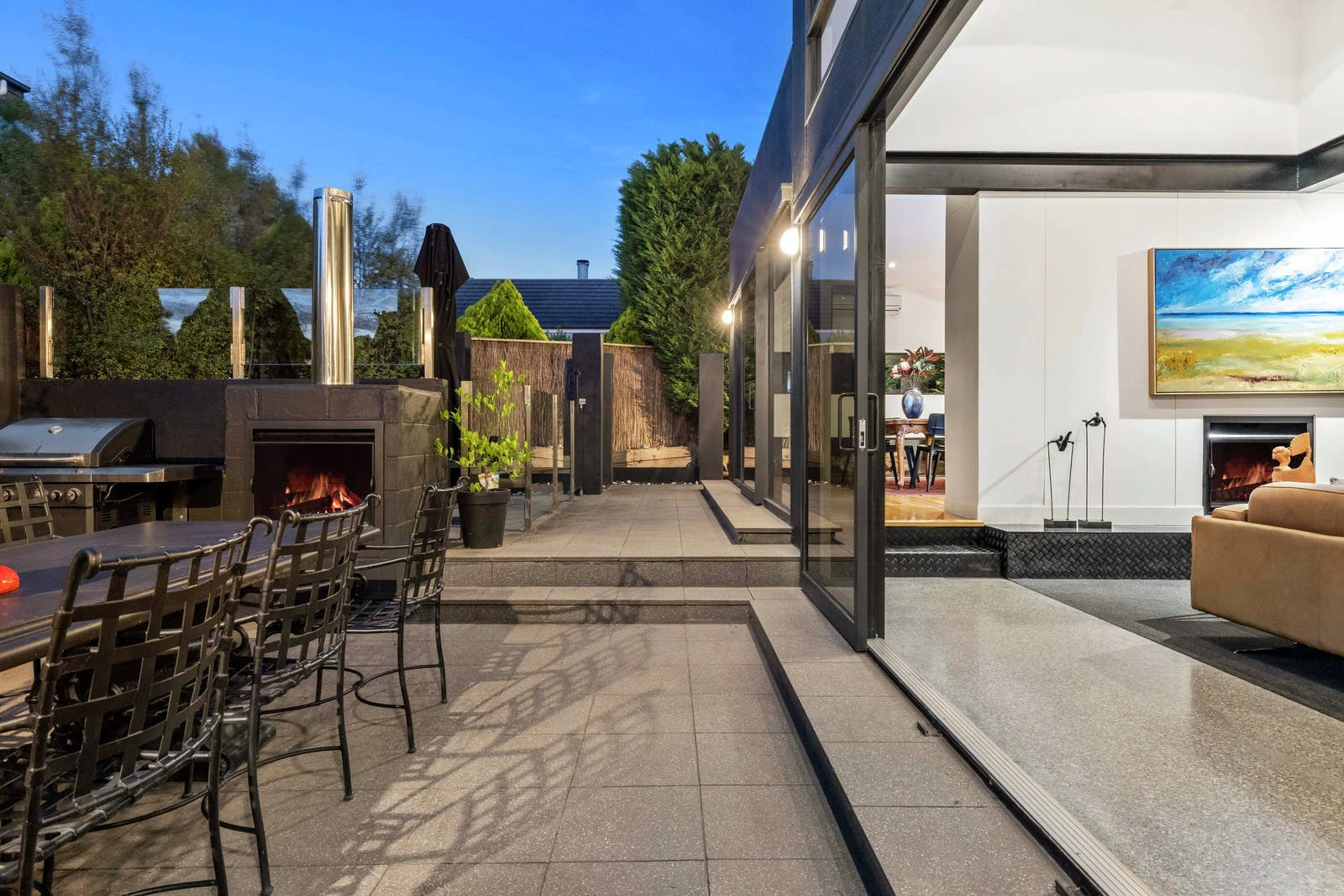 1/8 Balcombe Street, Mornington, VIC