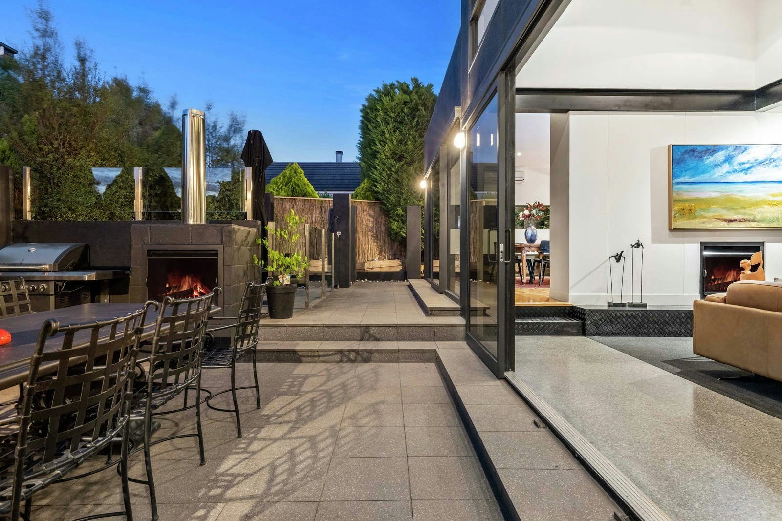 1/8 Balcombe Street, Mornington, VIC