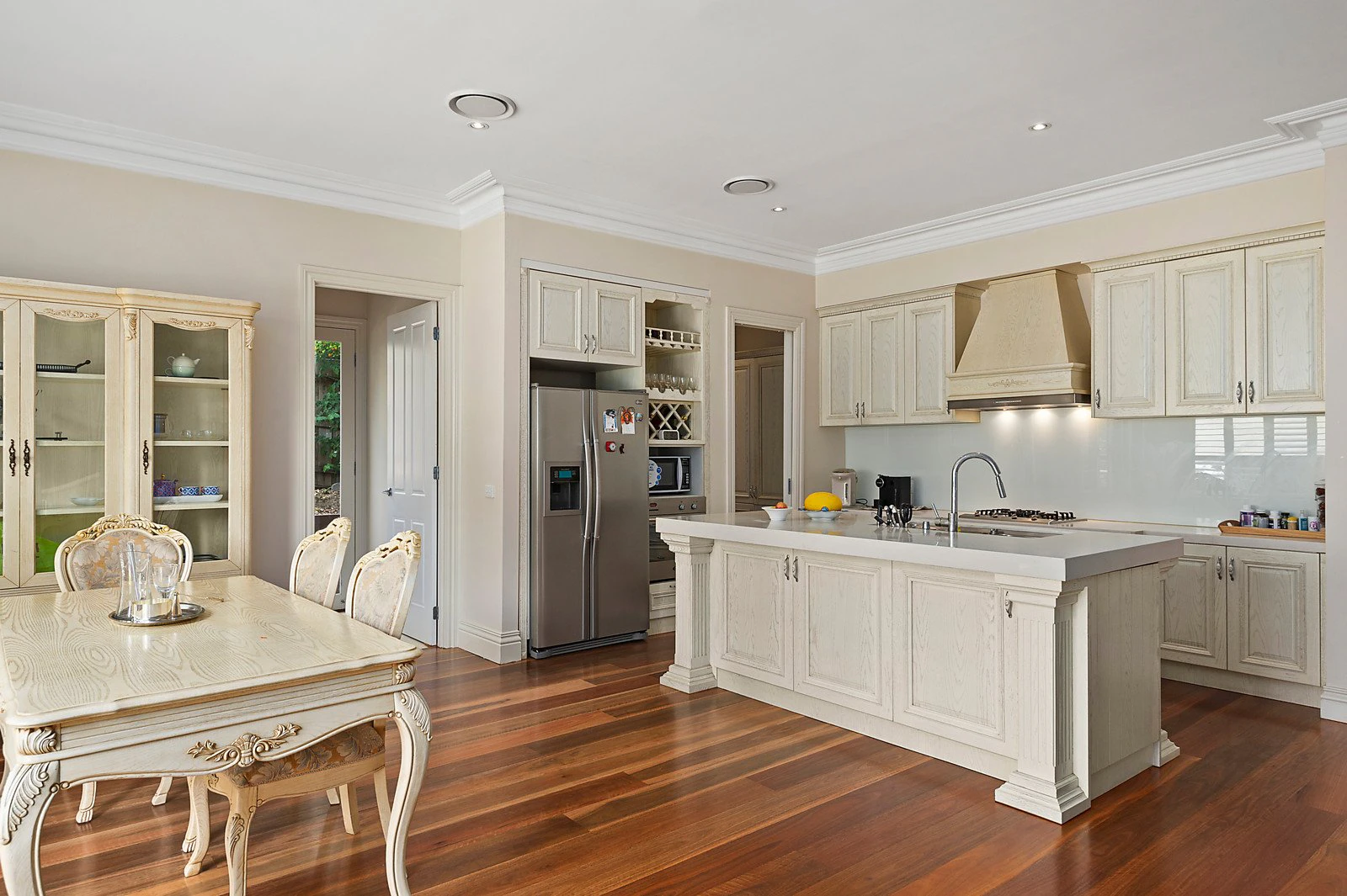 33 Union Road, Surrey Hills, VIC