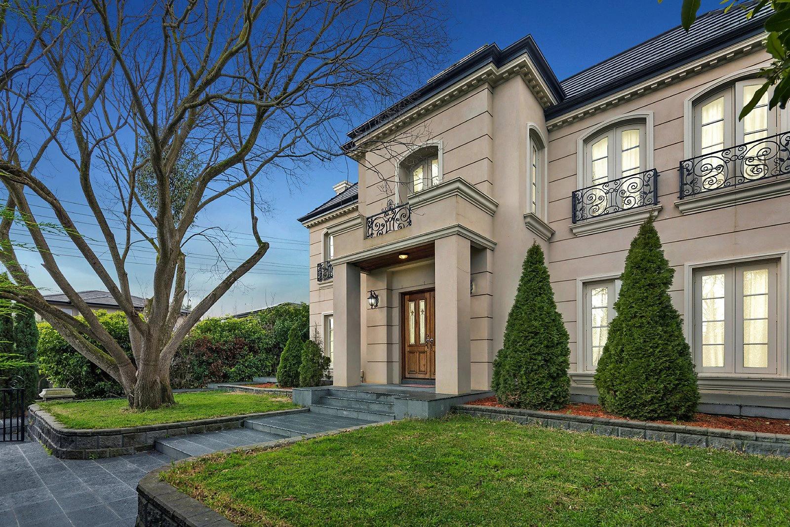 33 Union Road, Surrey Hills, VIC