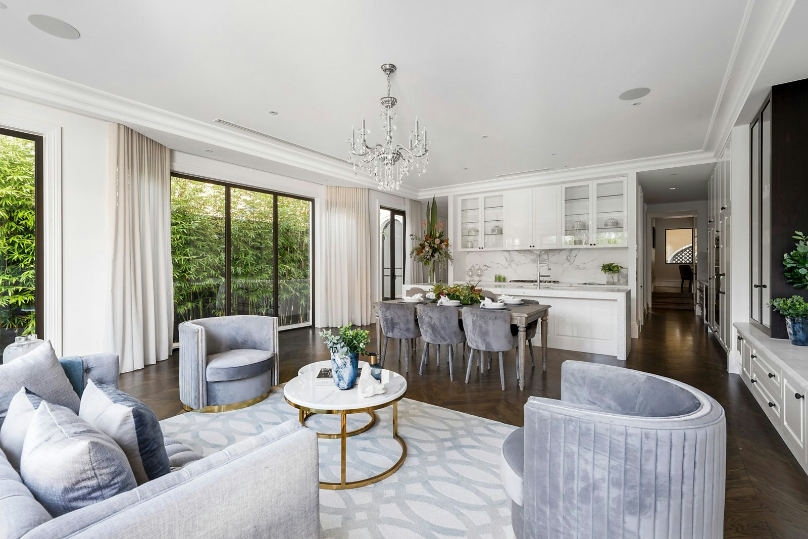 18 Dunraven Avenue, Toorak, VIC