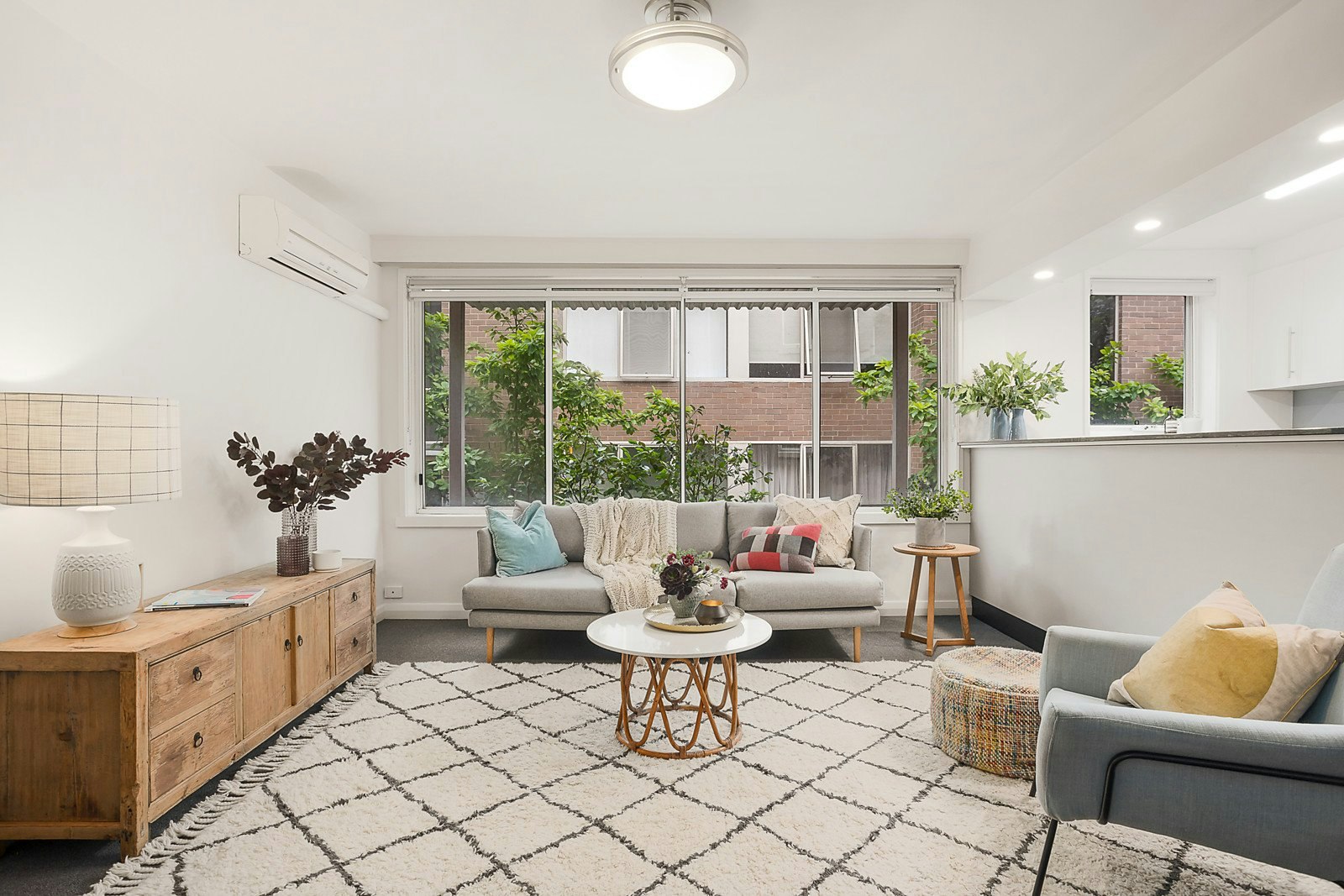 2/827A Burwood Road, Hawthorn East, VIC