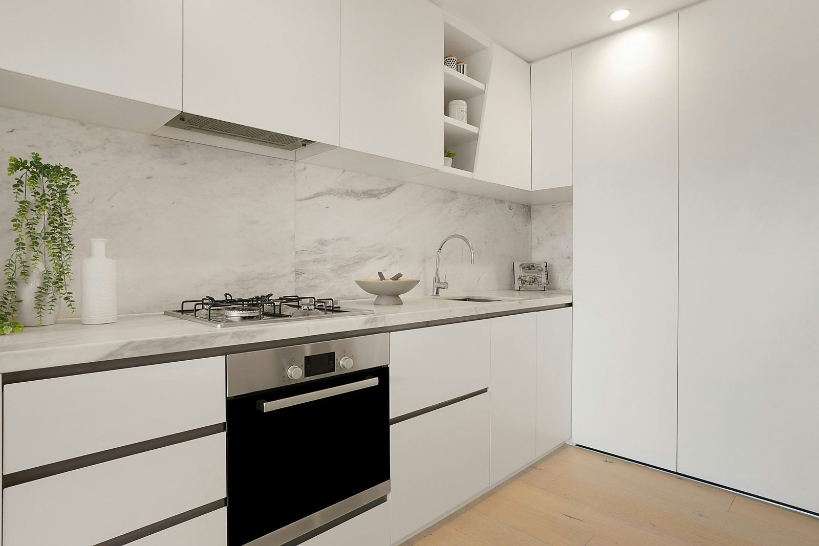 303/2-6 Thiele Street, Doncaster, VIC