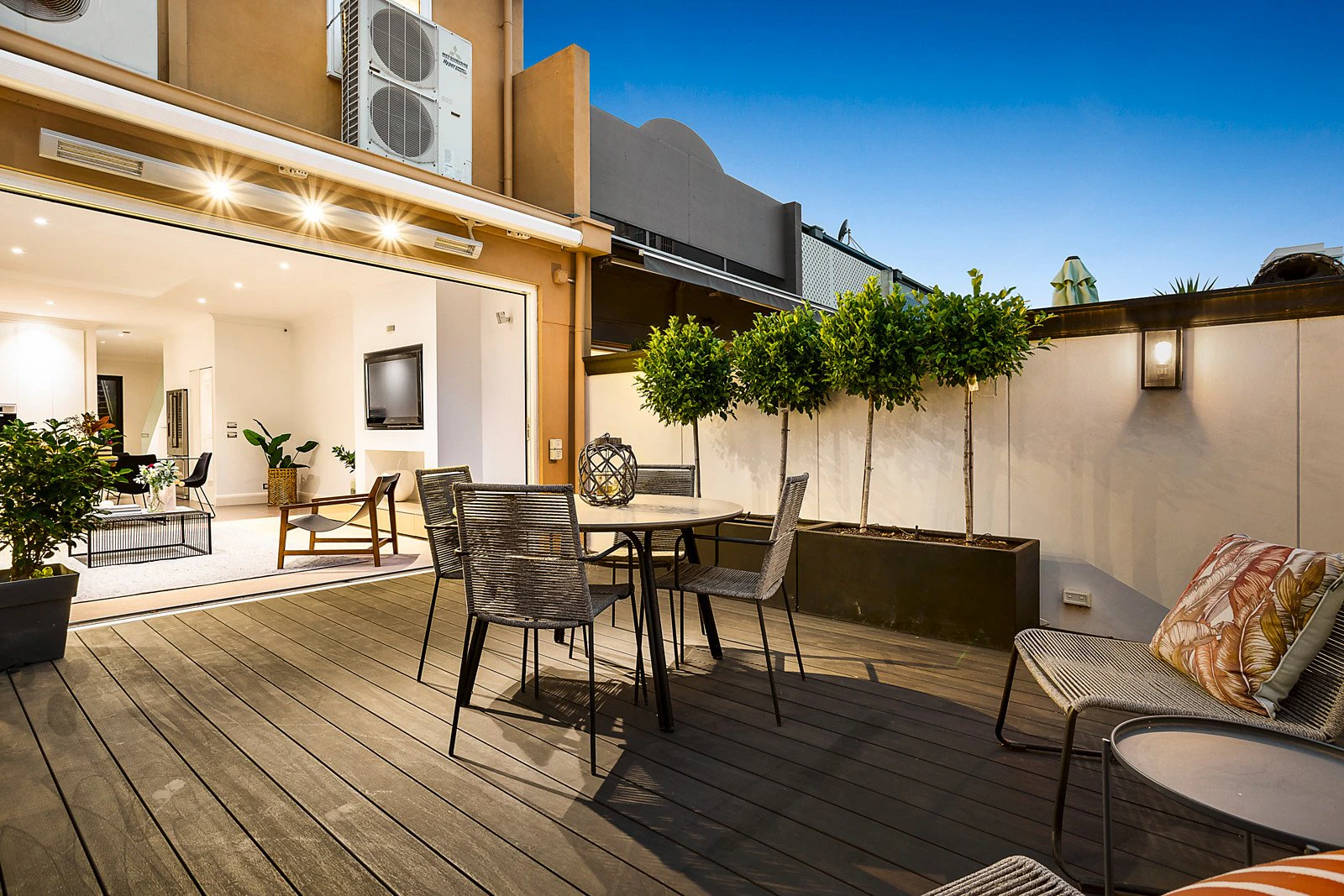 19 Rouse Street, Port Melbourne, VIC