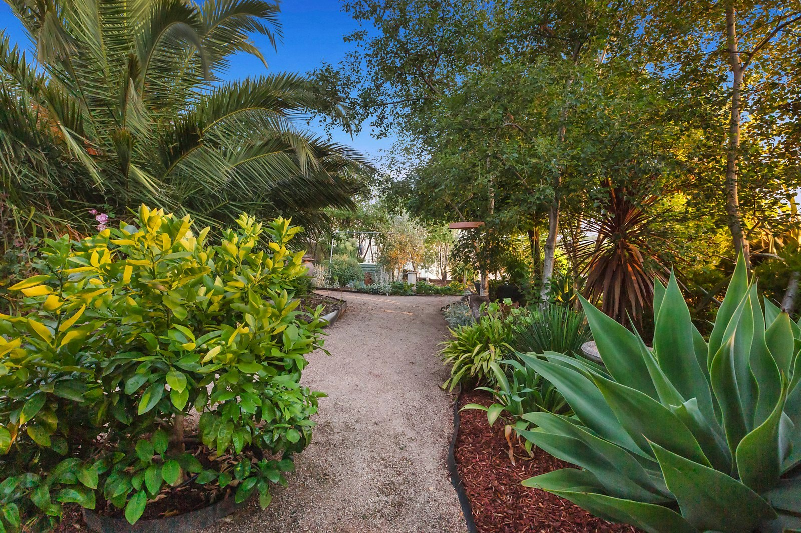 8 The Strand, Frankston South, VIC