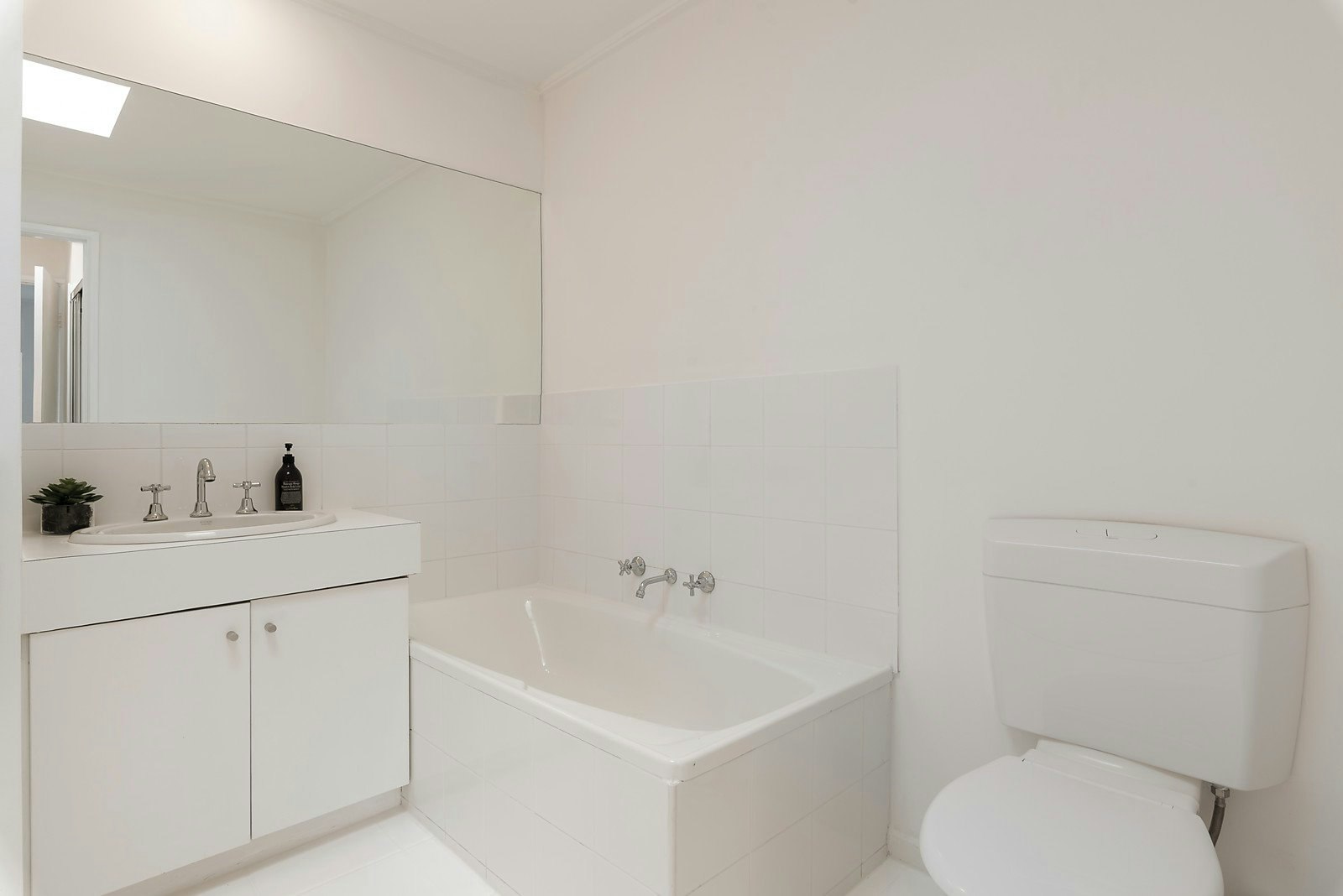 2/21 St Vincent Street, Albert Park, VIC