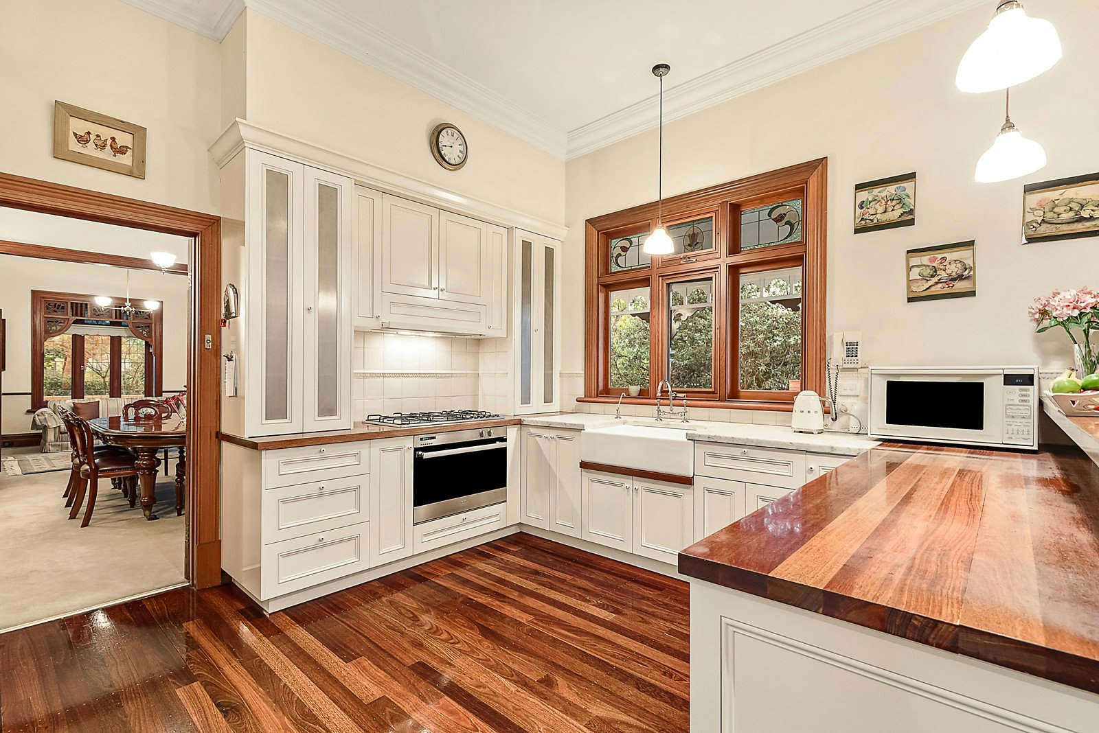 7 Suffolk Road, Surrey Hills, VIC