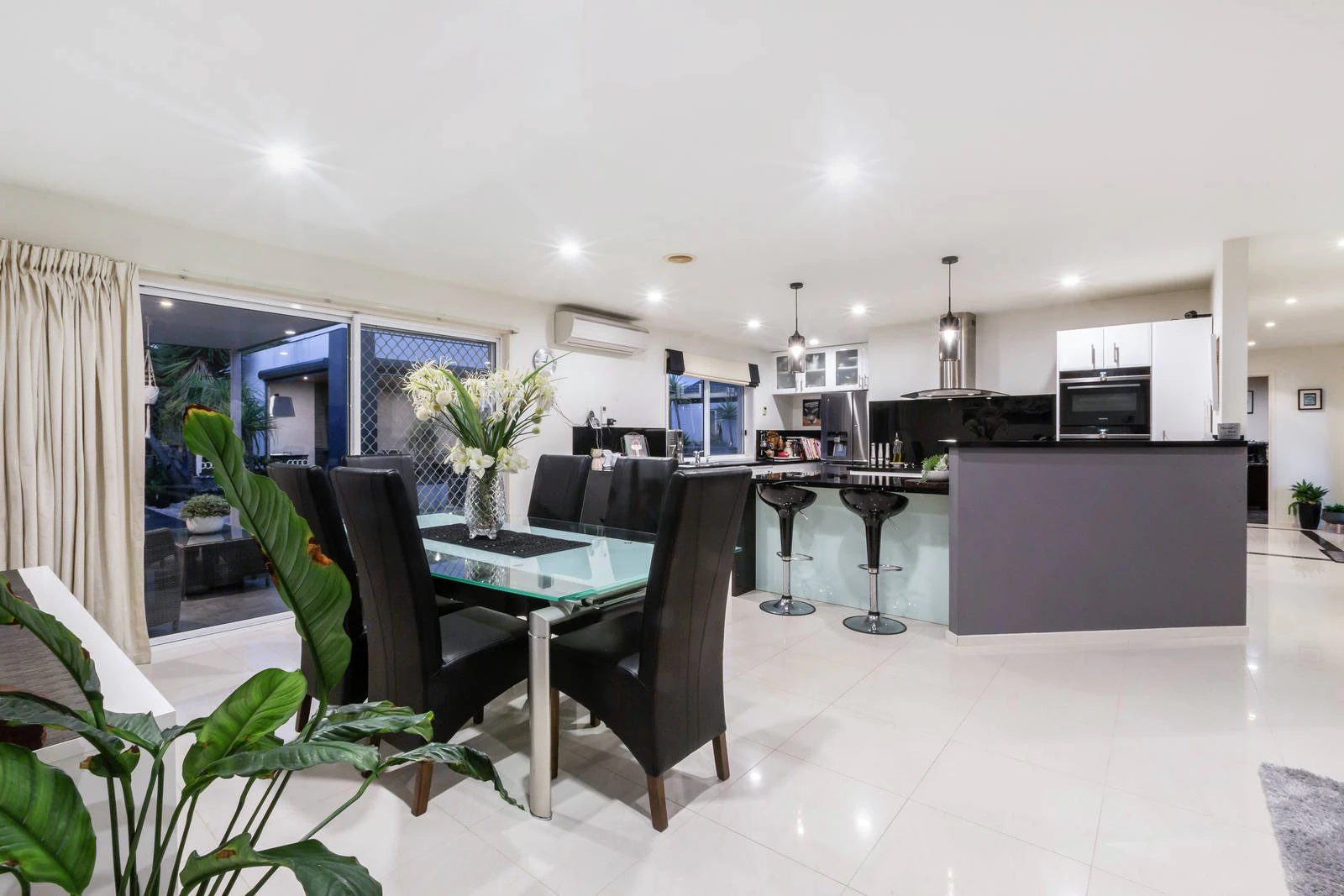 8 The Strand, Frankston South, VIC