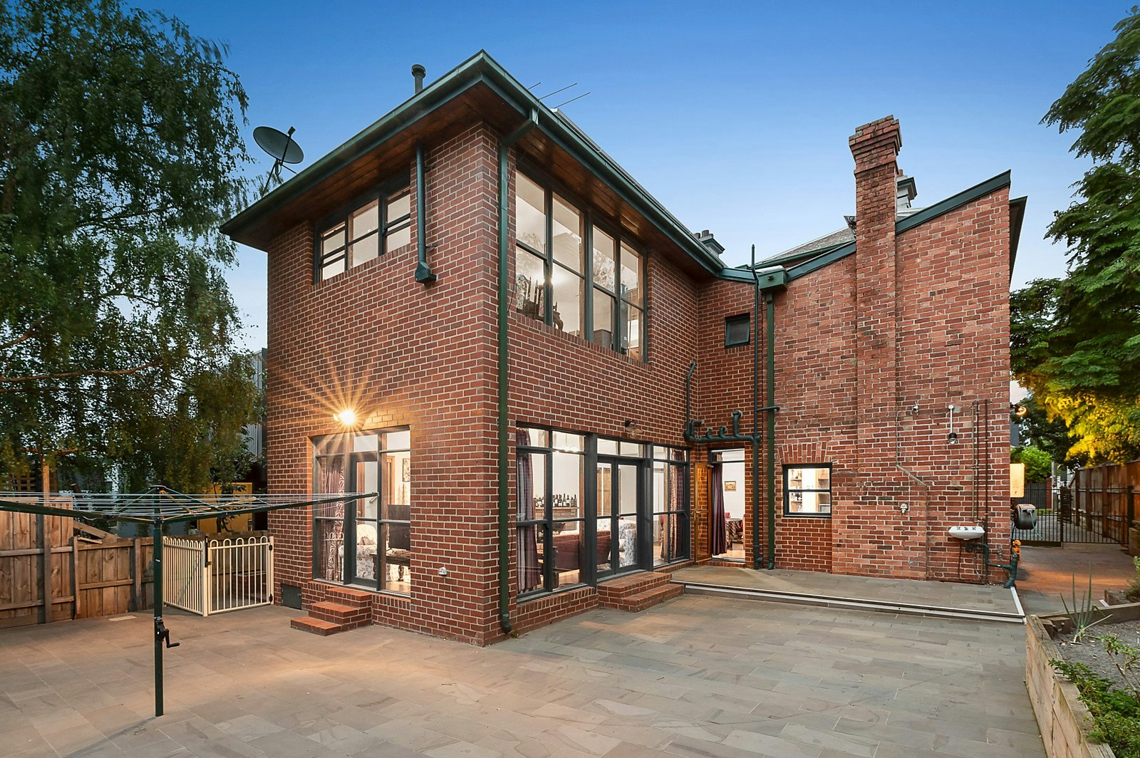 16 Queen Street, Kew, VIC