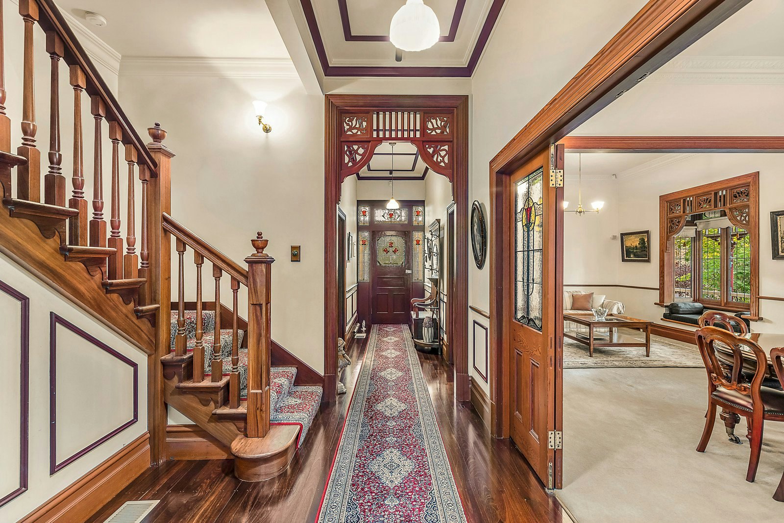 7 Suffolk Road, Surrey Hills, VIC