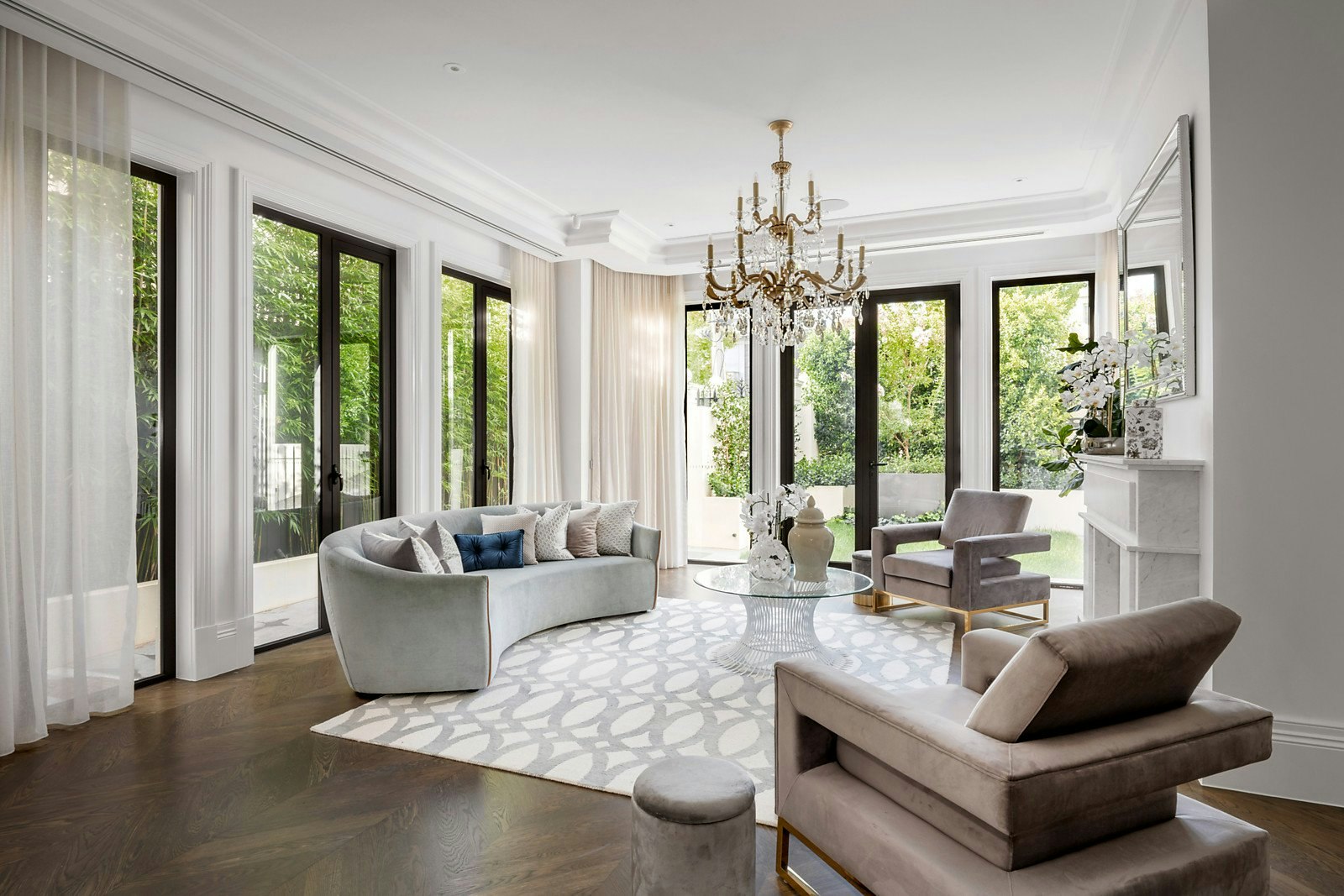 18 Dunraven Avenue, Toorak, VIC