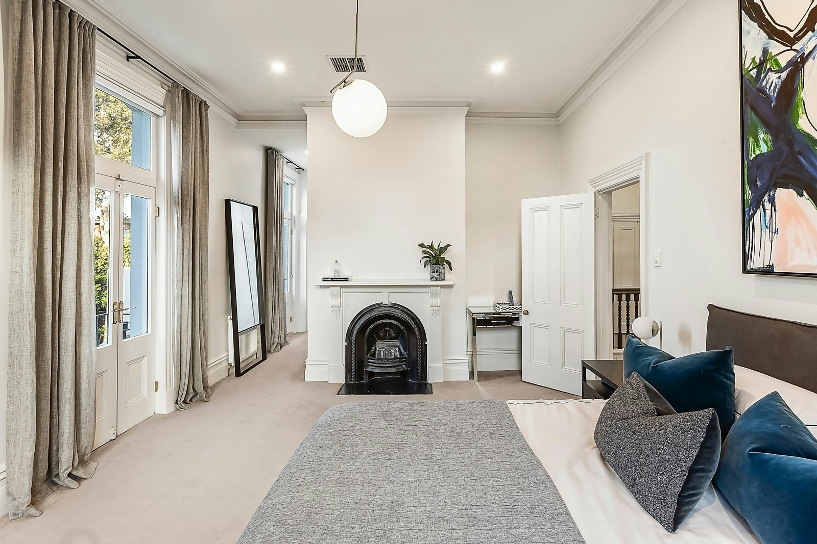 27 Wattletree Road, Armadale, VIC