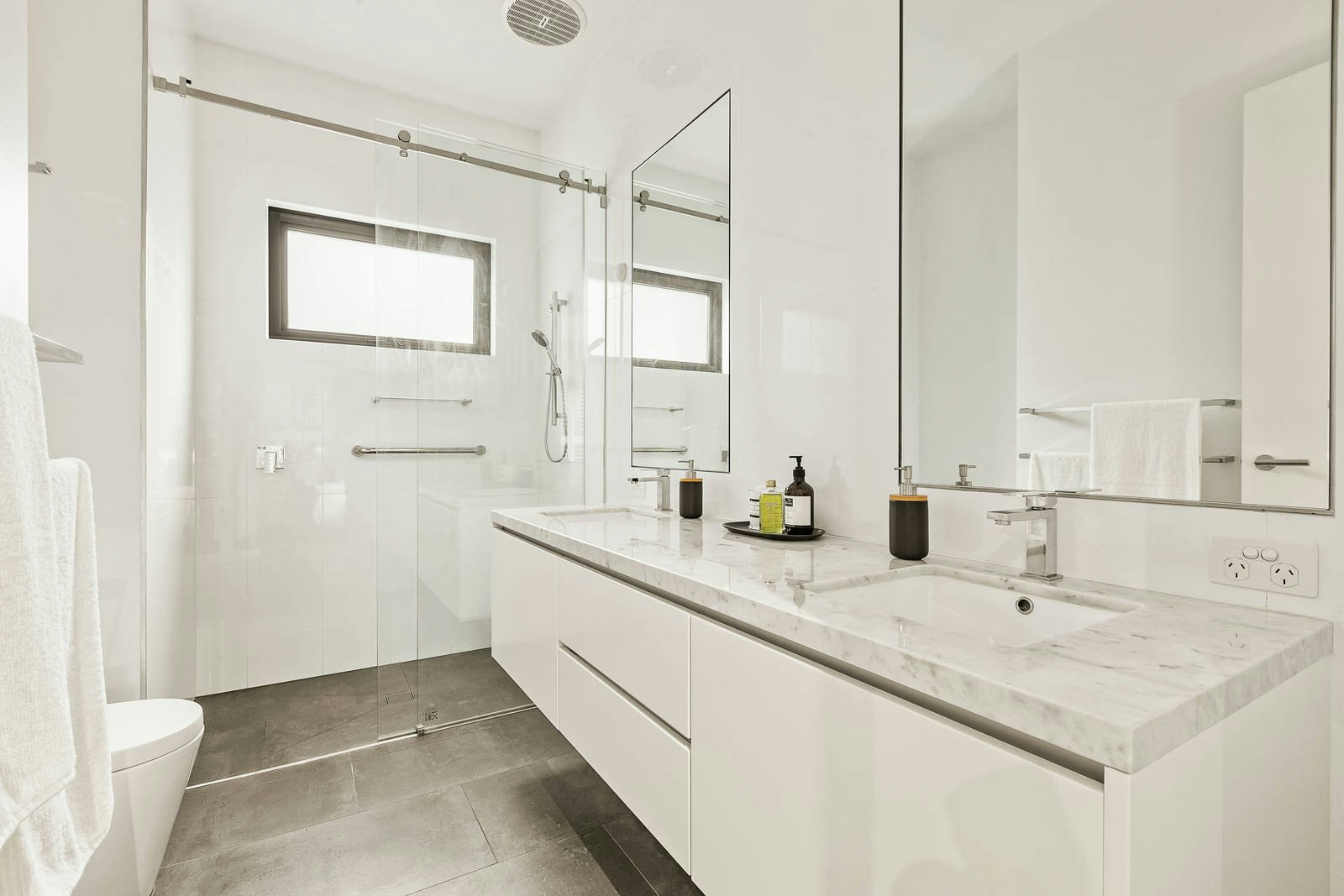 1/24 Ferncroft Avenue, Malvern East, VIC