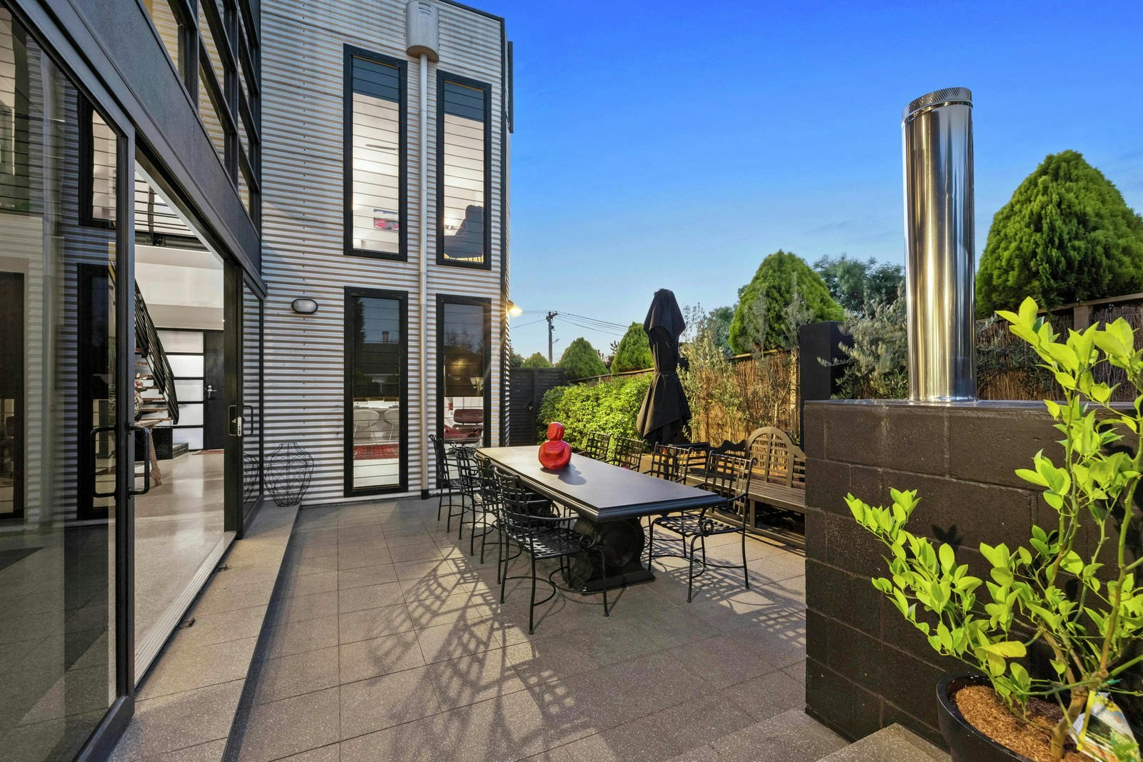 1/8 Balcombe Street, Mornington, VIC