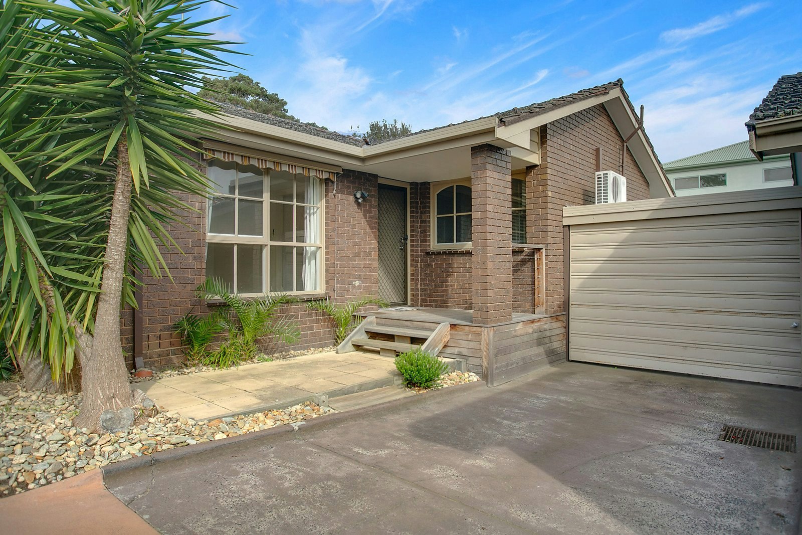 2/939 Nepean Highway, Mornington, VIC