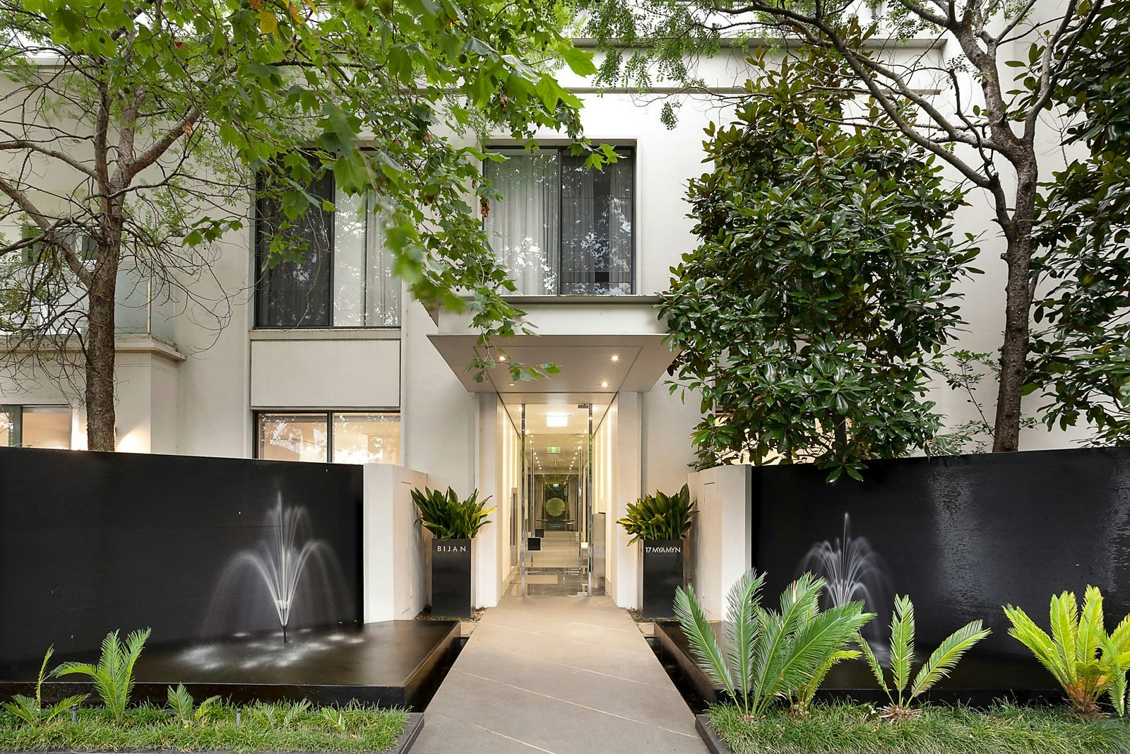 1/17 Myamyn Street, Armadale, VIC