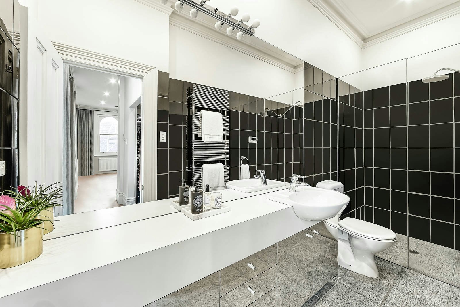 27 Wattletree Road, Armadale, VIC