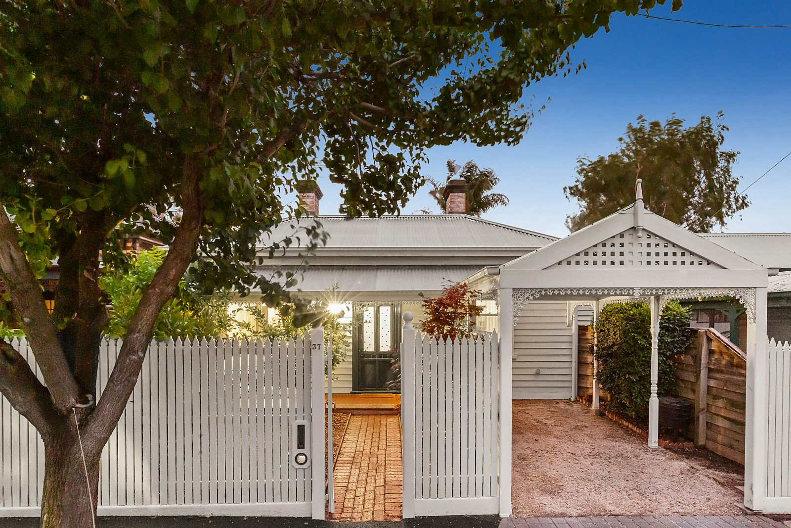 37 Agnew Street, Brighton East, VIC