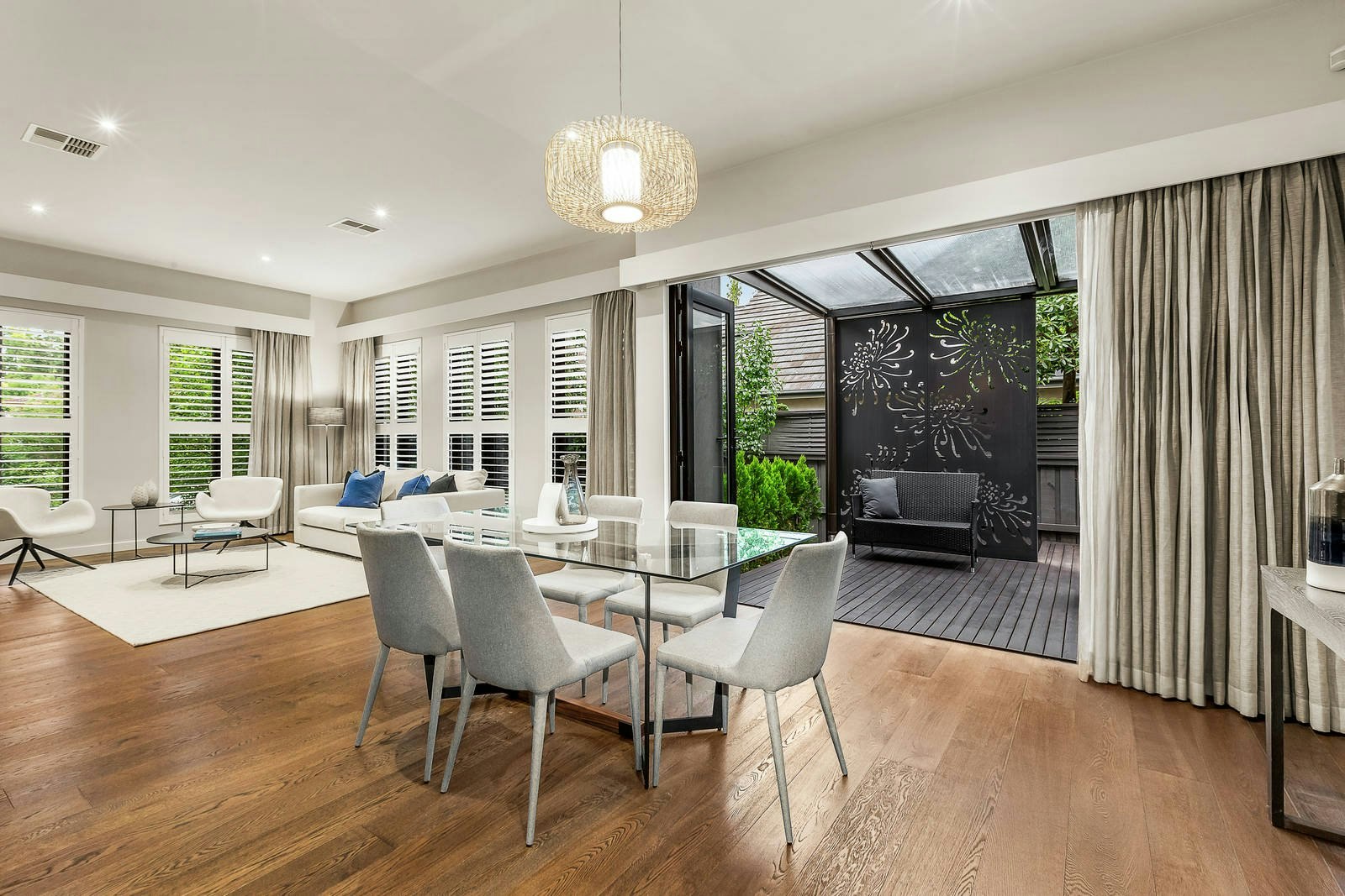 1/24 Ferncroft Avenue, Malvern East, VIC