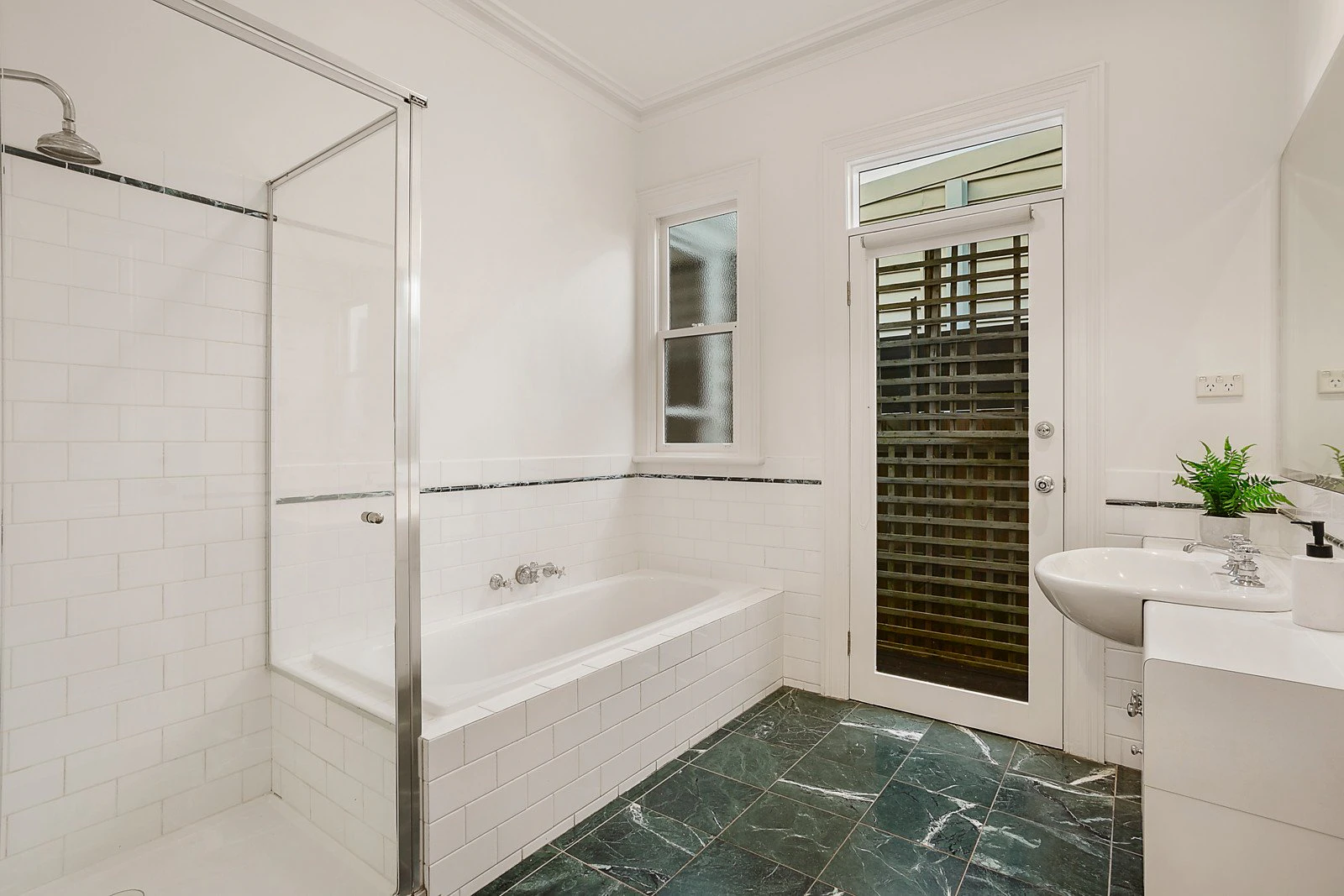 6 Gillman Street, Hawthorn East, VIC
